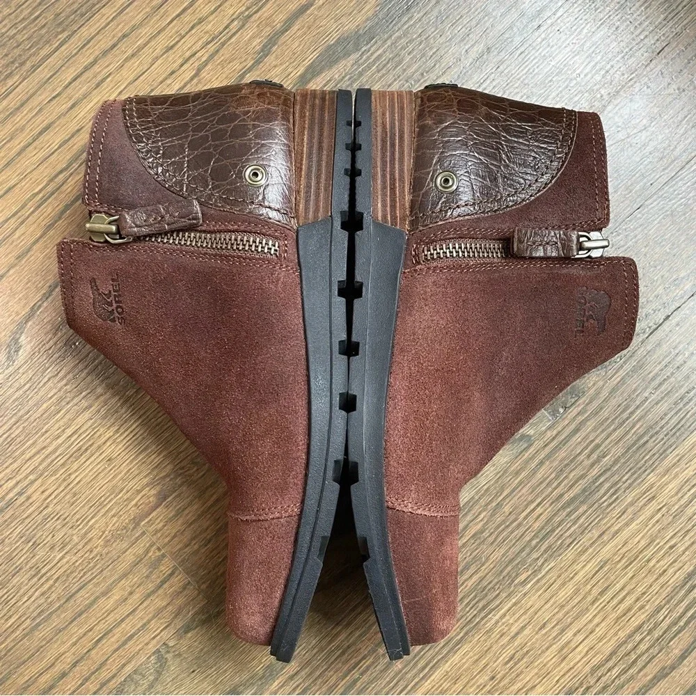 Sorel Major Low Casual Booties Suede & Croc Embossed Leather Ankle Boots